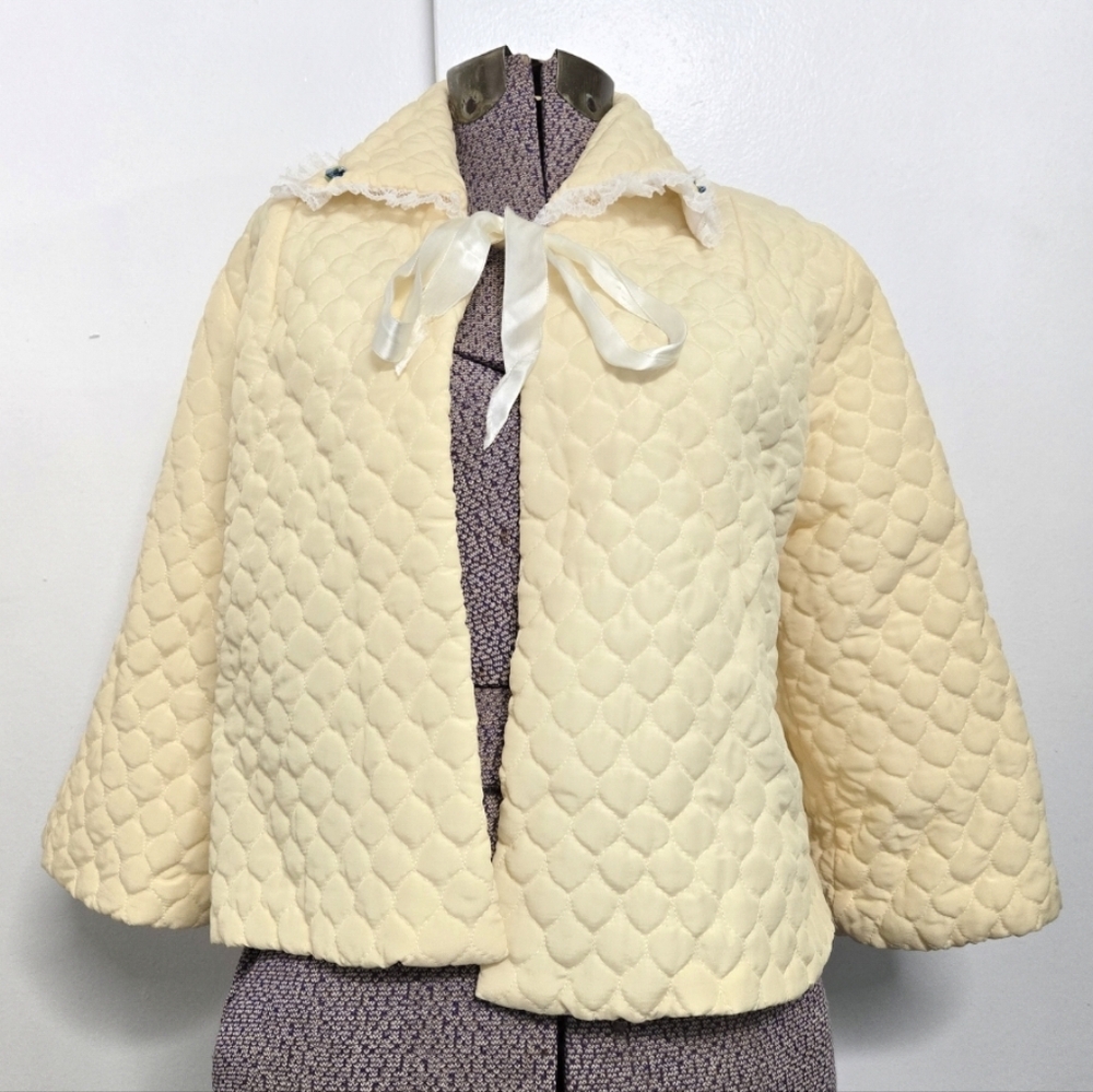 1960s Nanette? Quilted Yellow Blazer Open Jacket Tie Ribbon Size Medium - Picture 1 of 6
